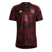 Camiseta Alemania Leon Goretzka #8 Segunda Equipación Replica Mundial 2022 mangas cortas